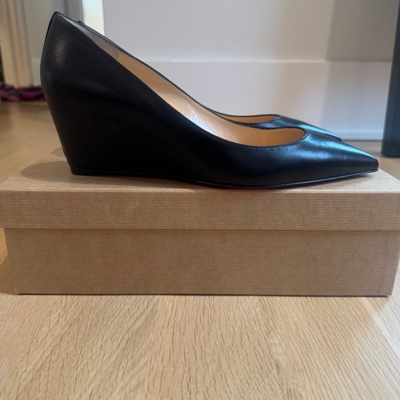 Brand New with Box Louboutin wedge heels size 40 - Picture 1 of 3